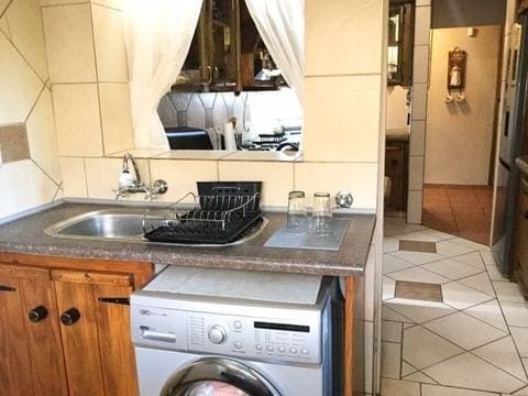 4 Bedroom Property for Sale in Doornpoort Gauteng