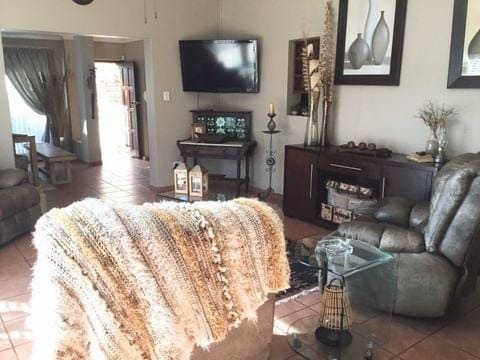 4 Bedroom Property for Sale in Doornpoort Gauteng