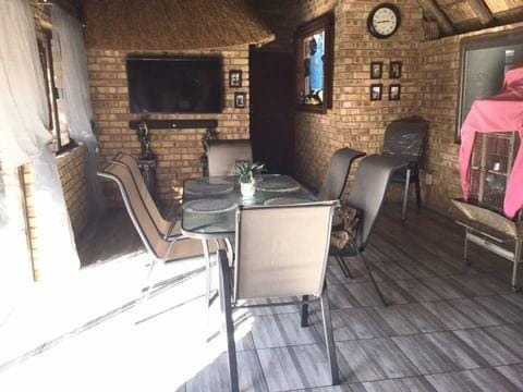 4 Bedroom Property for Sale in Doornpoort Gauteng