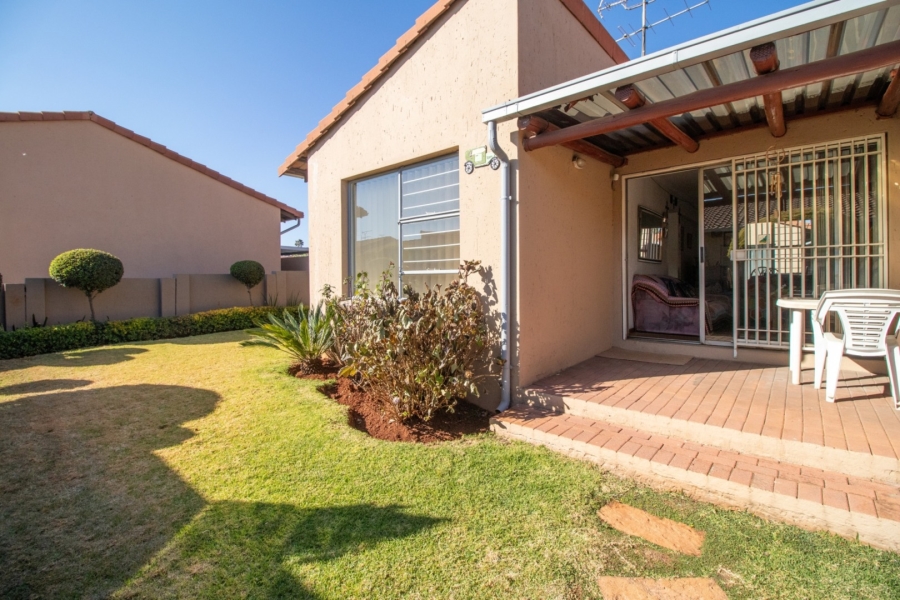 2 Bedroom Property for Sale in Witfield Gauteng