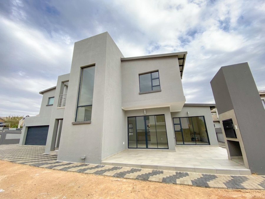 3 Bedroom Property for Sale in Roodepark Eco Estate Gauteng