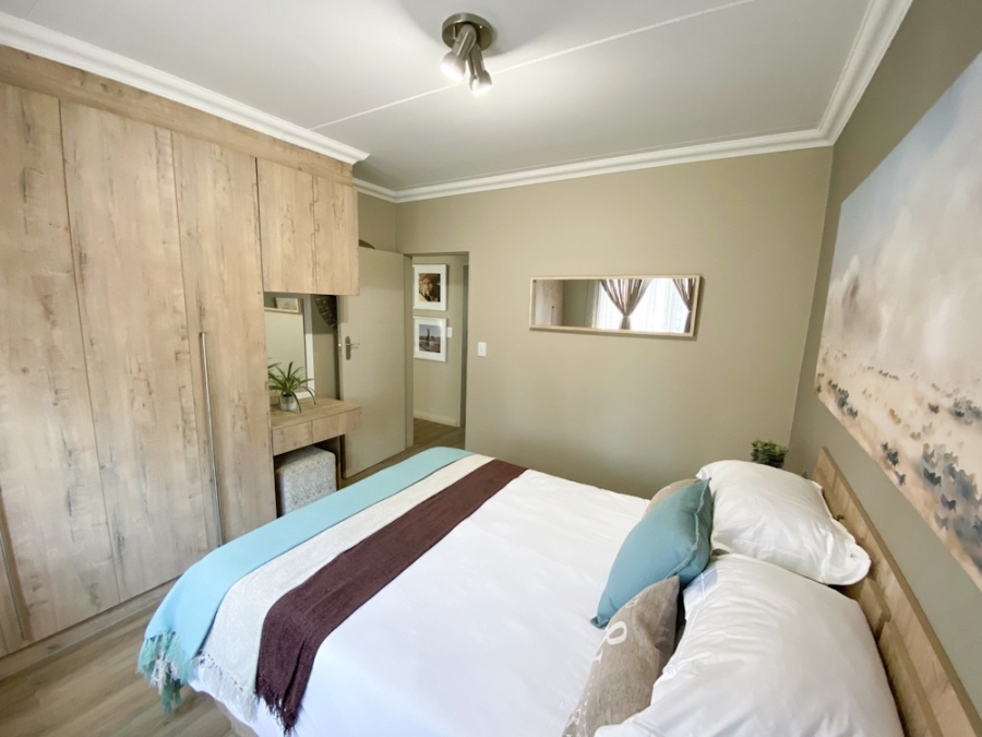 2 Bedroom Property for Sale in Roodepark Eco Estate Gauteng