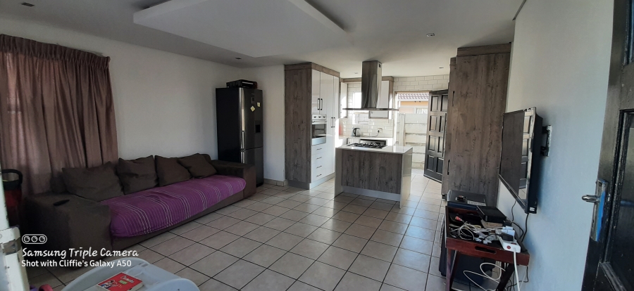 To Let 3 Bedroom Property for Rent in Leopard