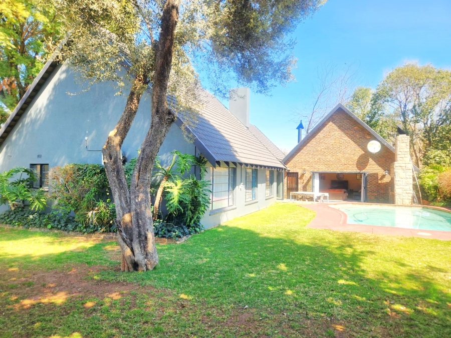 4 Bedroom Property for Sale in Doringkloof Gauteng