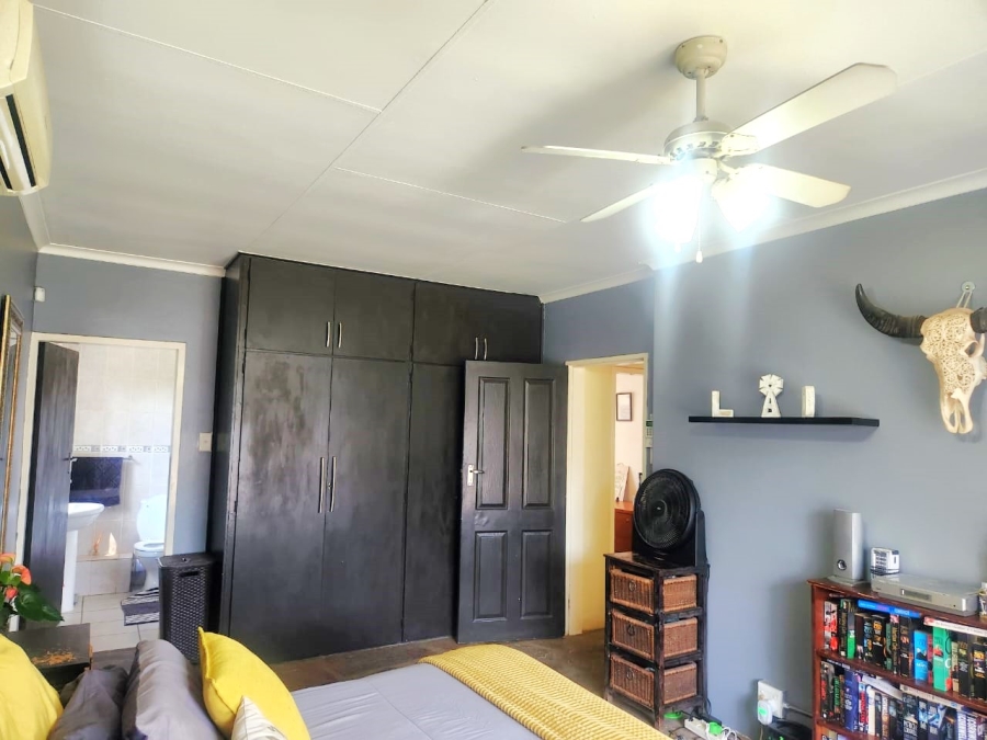 4 Bedroom Property for Sale in Doringkloof Gauteng