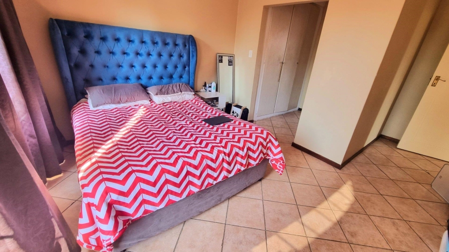 3 Bedroom Property for Sale in Crescent Wood Country Estate Gauteng