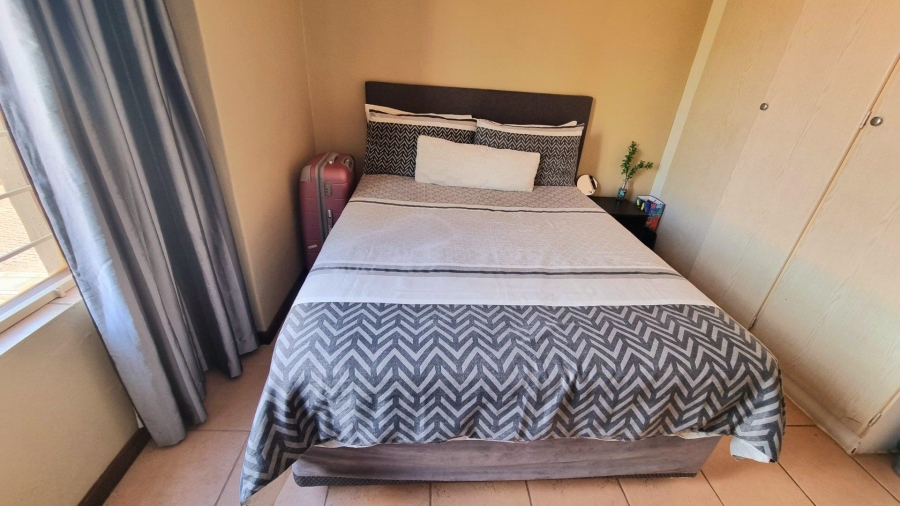 3 Bedroom Property for Sale in Crescent Wood Country Estate Gauteng