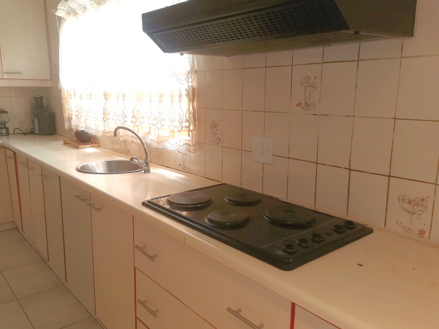 3 Bedroom Property for Sale in Highlands North Gauteng