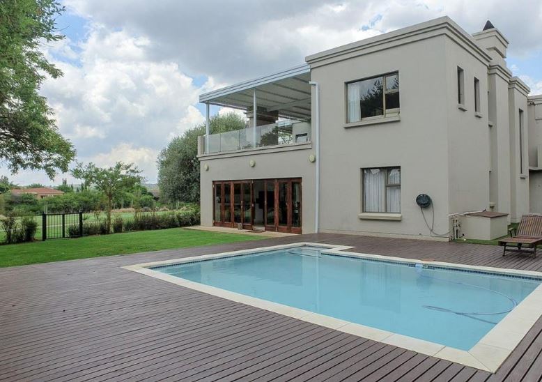 5 Bedroom Property for Sale in Centurion Golf Estate Gauteng