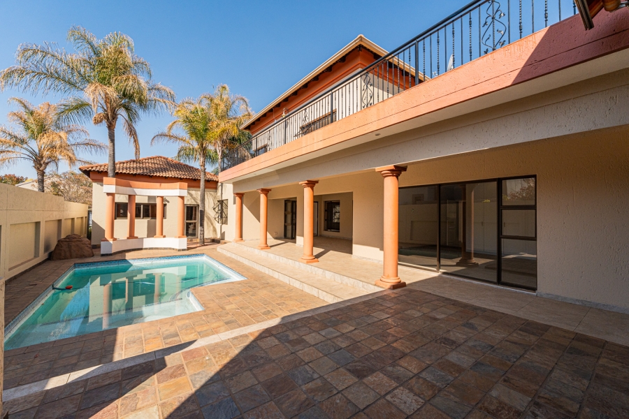 4 Bedroom Property for Sale in Silver Lakes Golf Estate Gauteng