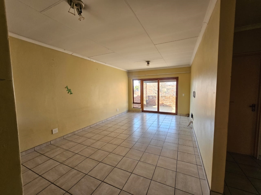 2 Bedroom Property for Sale in Vorna Valley Gauteng