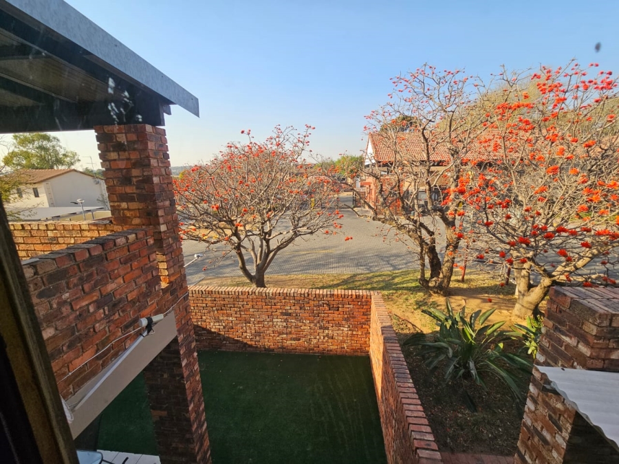 2 Bedroom Property for Sale in Vorna Valley Gauteng