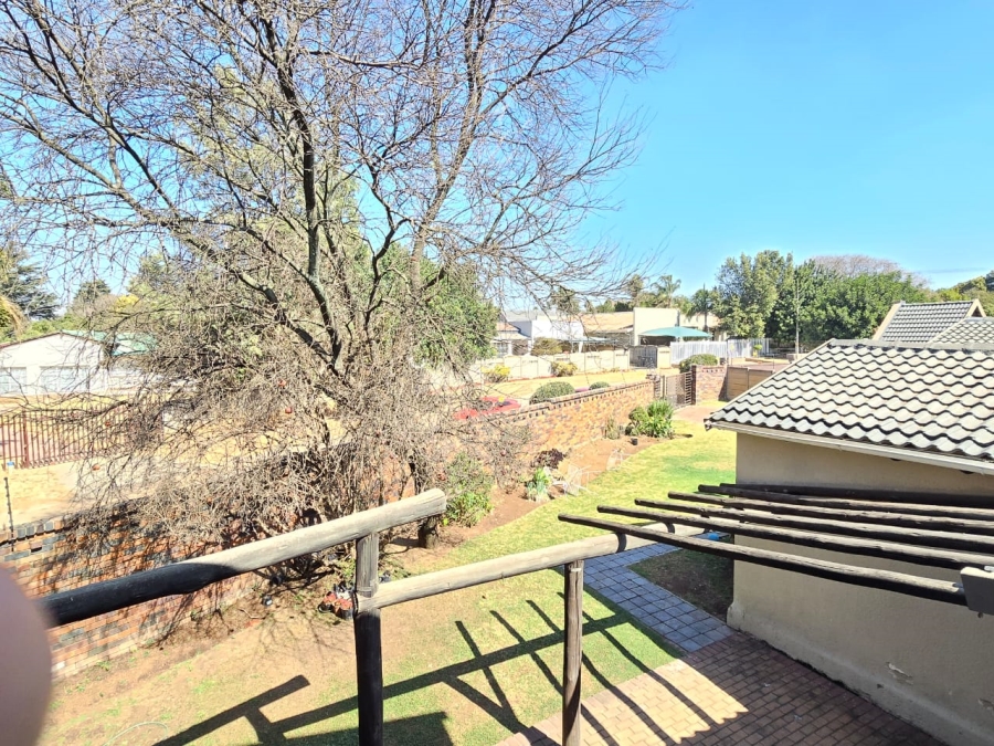 To Let 3 Bedroom Property for Rent in Van Riebeeck Park Gauteng