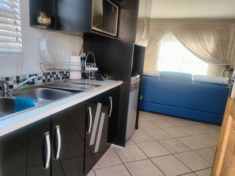 3 Bedroom Property for Sale in Andeon Gauteng