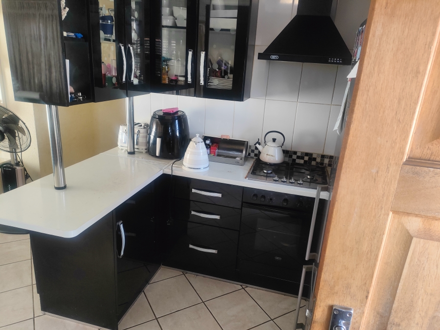 3 Bedroom Property for Sale in Andeon Gauteng