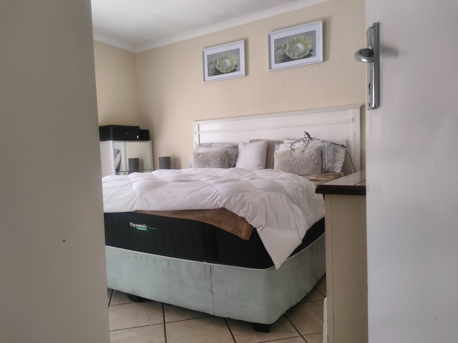 3 Bedroom Property for Sale in Andeon Gauteng