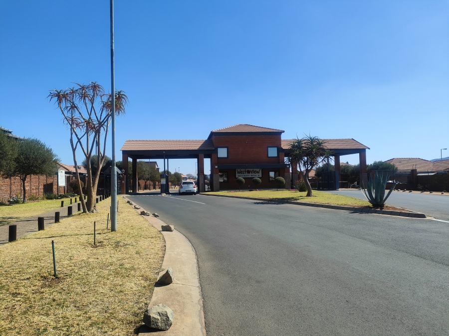 3 Bedroom Property for Sale in Andeon Gauteng