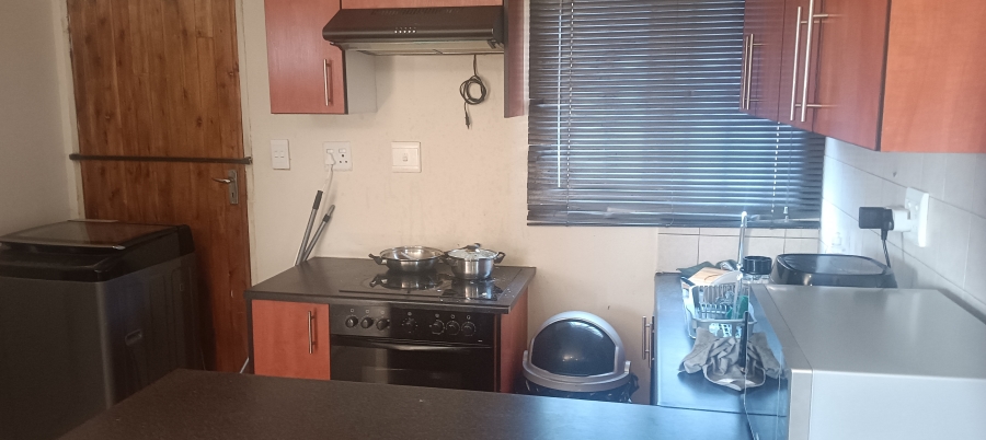 3 Bedroom Property for Sale in Windmill Park Gauteng