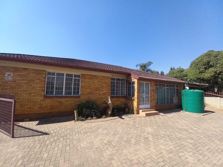 3 Bedroom Property for Sale in Paul Krugersoord Gauteng