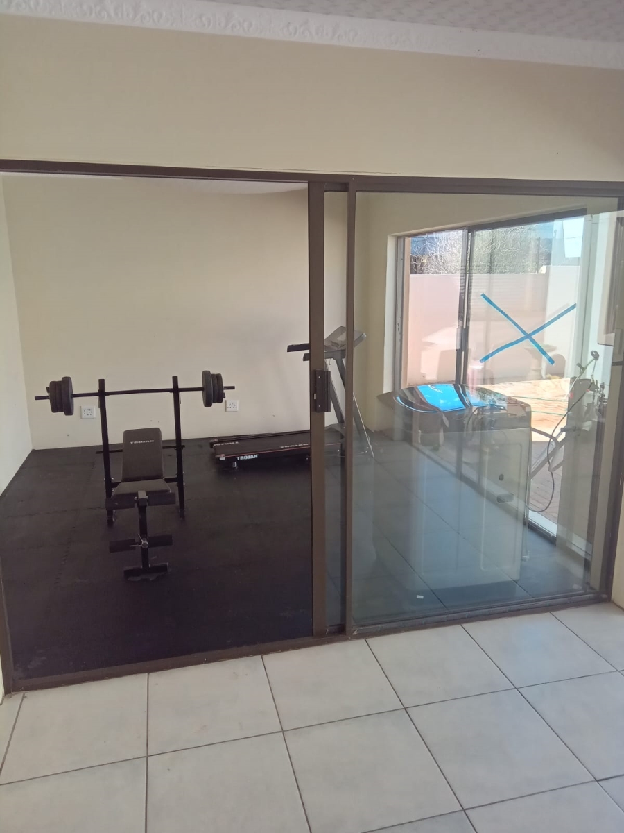 3 Bedroom Property for Sale in Westonaria Gauteng