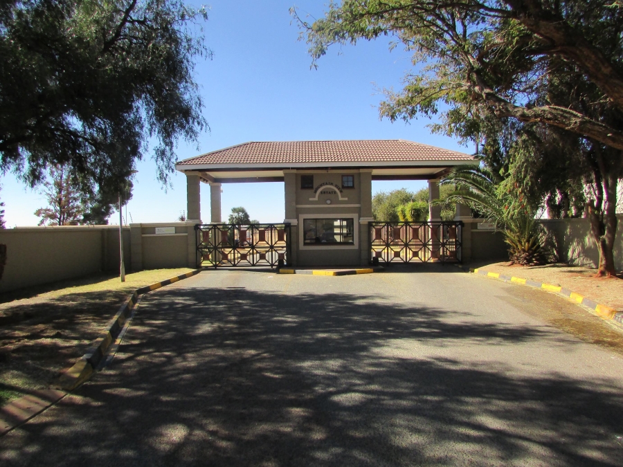 3 Bedroom Property for Sale in Westonaria Gauteng