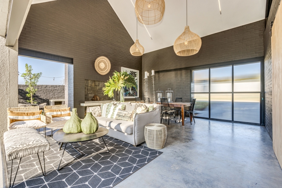 4 Bedroom Property for Sale in Helderfontein Estate Gauteng