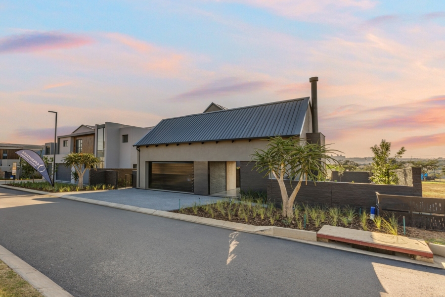 4 Bedroom Property for Sale in Helderfontein Estate Gauteng