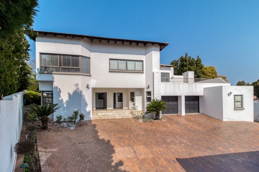 6 Bedroom Property for Sale in Fourways Gardens Gauteng