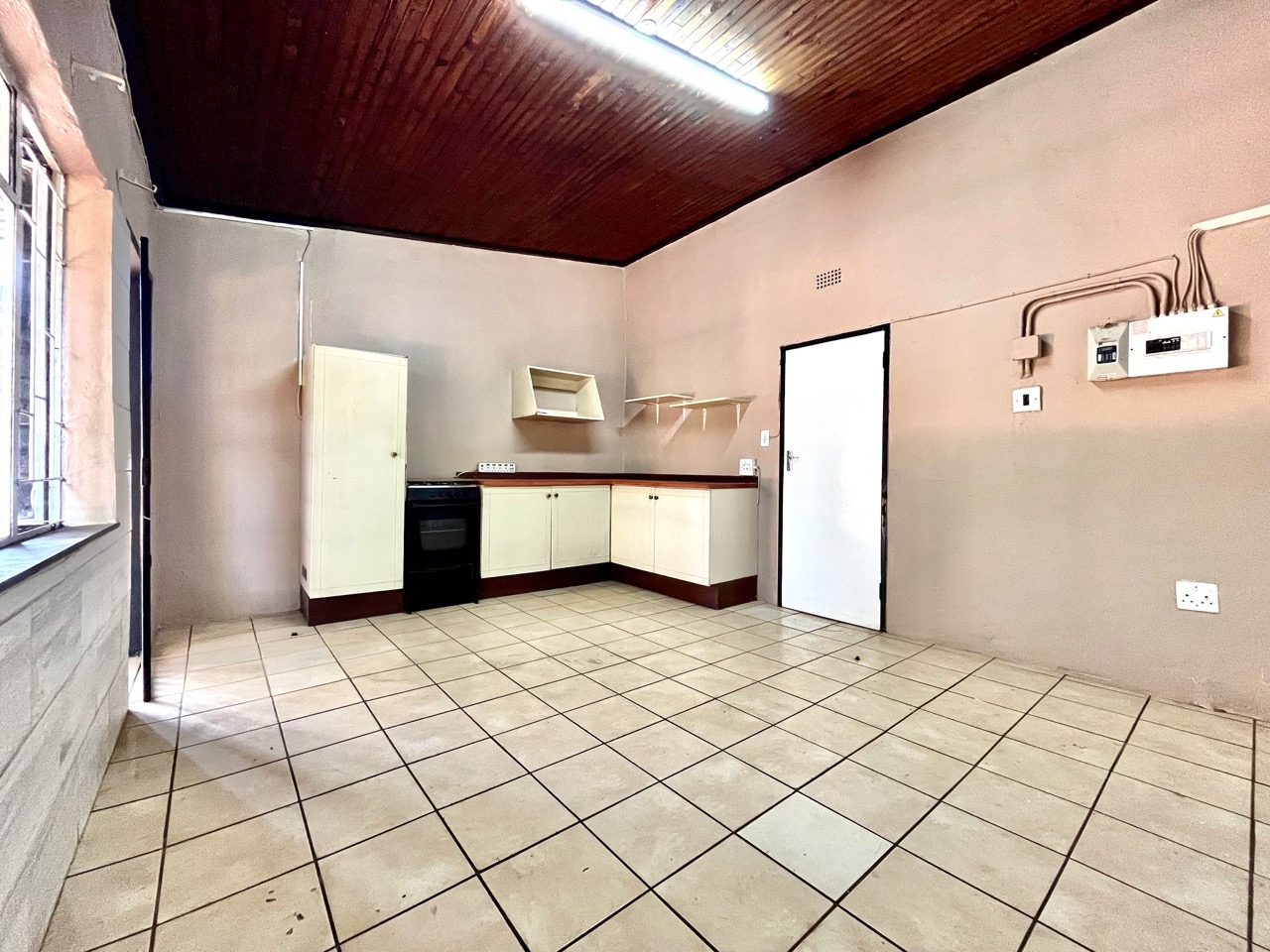 To Let 2 Bedroom Property for Rent in Glen Austin Gauteng