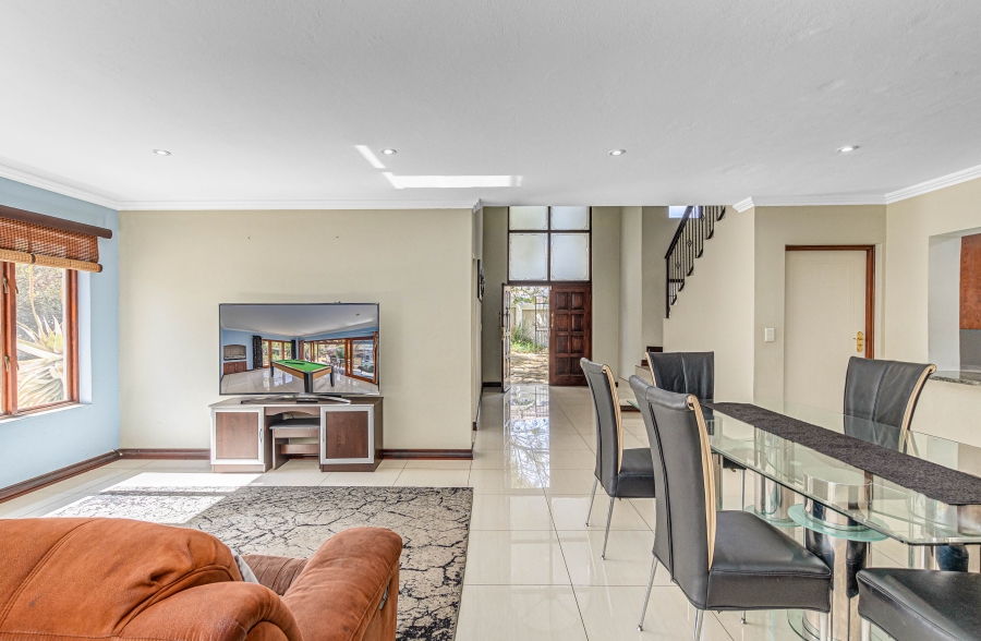 4 Bedroom Property for Sale in Kyalami Gauteng