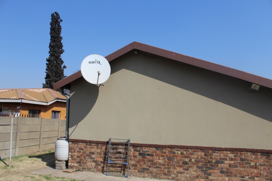 2 Bedroom Property for Sale in Vanderbijlpark CW 5 Gauteng