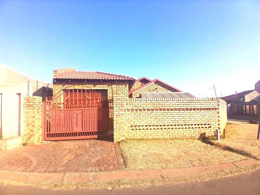 3 Bedroom Property for Sale in Vosloorus Ext 16 Gauteng