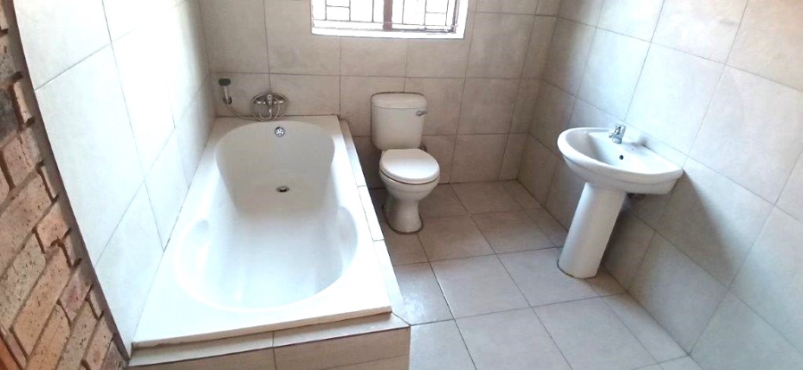 2 Bedroom Property for Sale in Vosloorus Ext 5 Gauteng