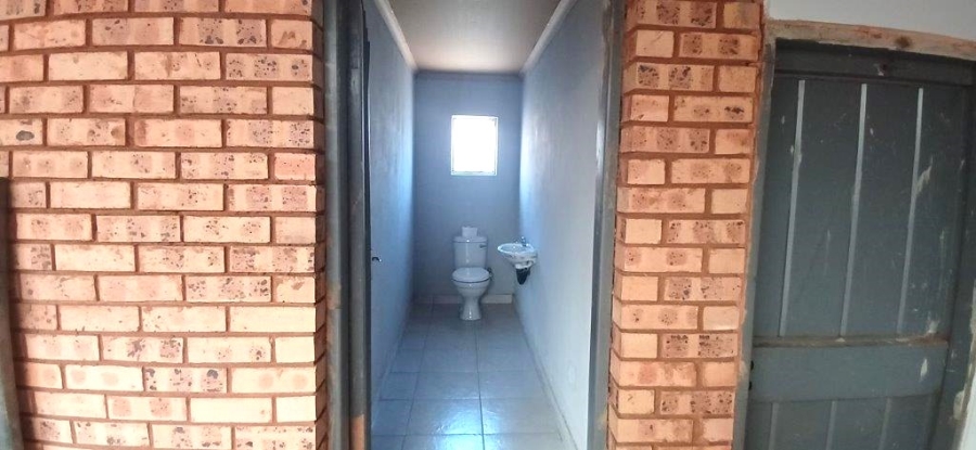 2 Bedroom Property for Sale in Vosloorus Ext 5 Gauteng