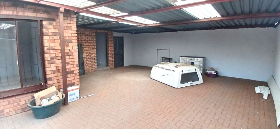 2 Bedroom Property for Sale in Vosloorus Ext 5 Gauteng