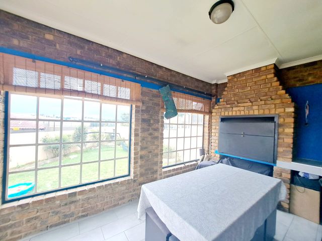 3 Bedroom Property for Sale in Elandshaven Gauteng