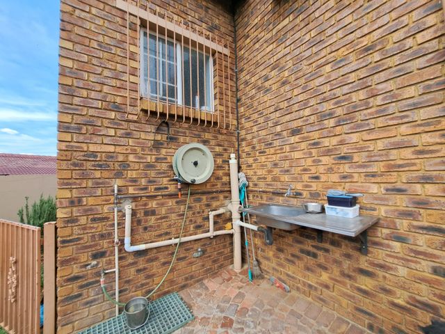 3 Bedroom Property for Sale in Elandshaven Gauteng