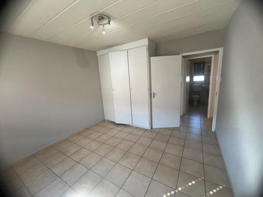 2 Bedroom Property for Sale in Meyersdal Gauteng