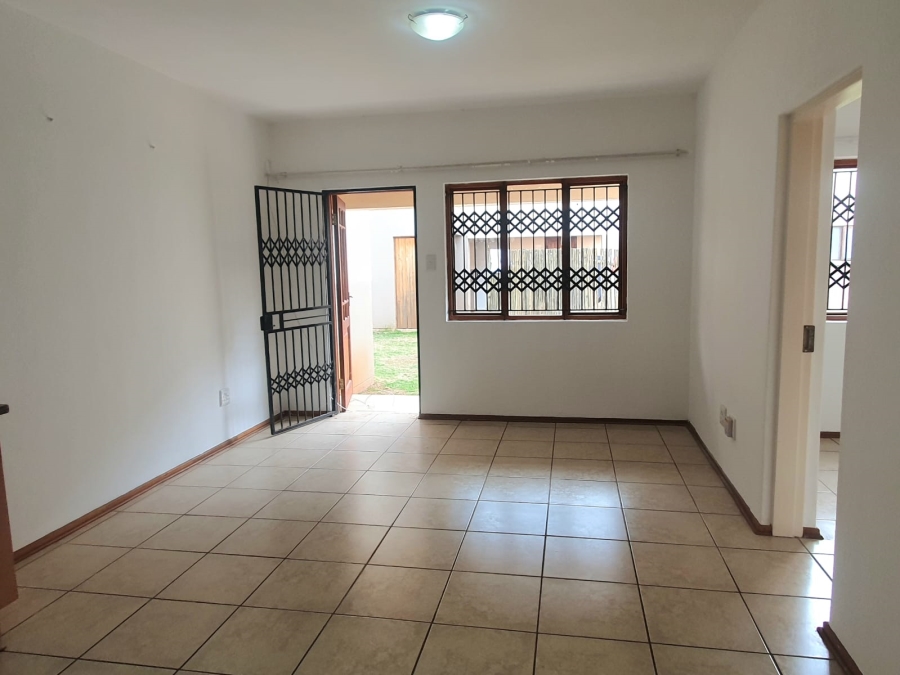 1 Bedroom Property for Sale in Hesteapark Gauteng