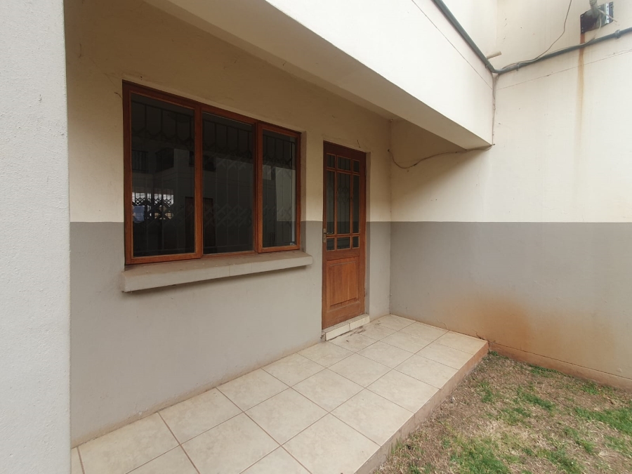 1 Bedroom Property for Sale in Hesteapark Gauteng