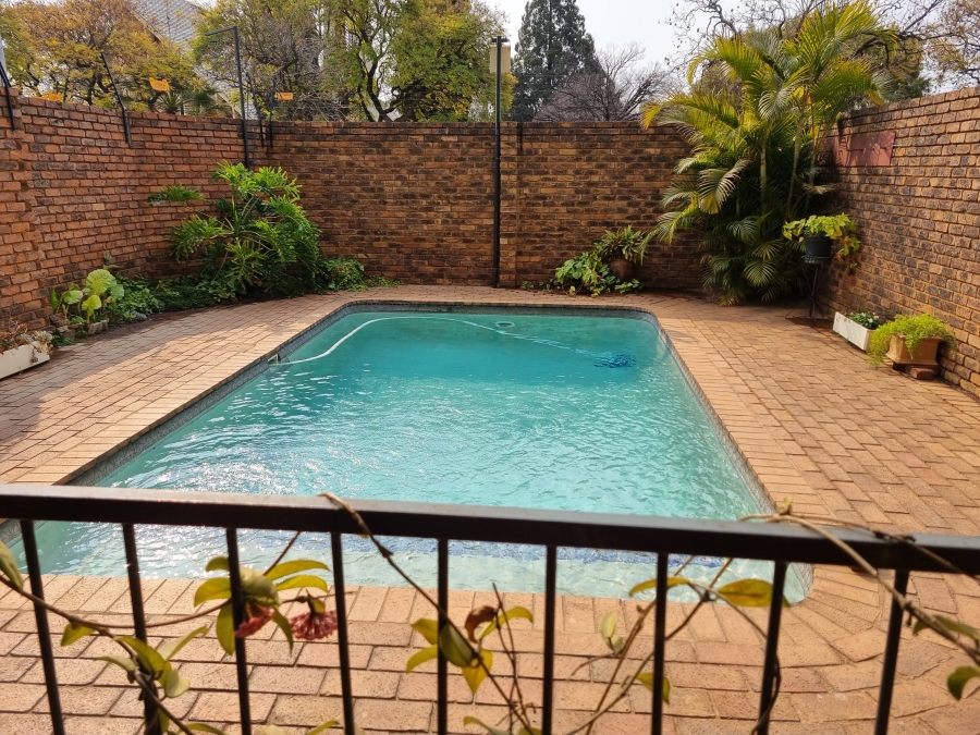 2 Bedroom Property for Sale in Villieria Gauteng