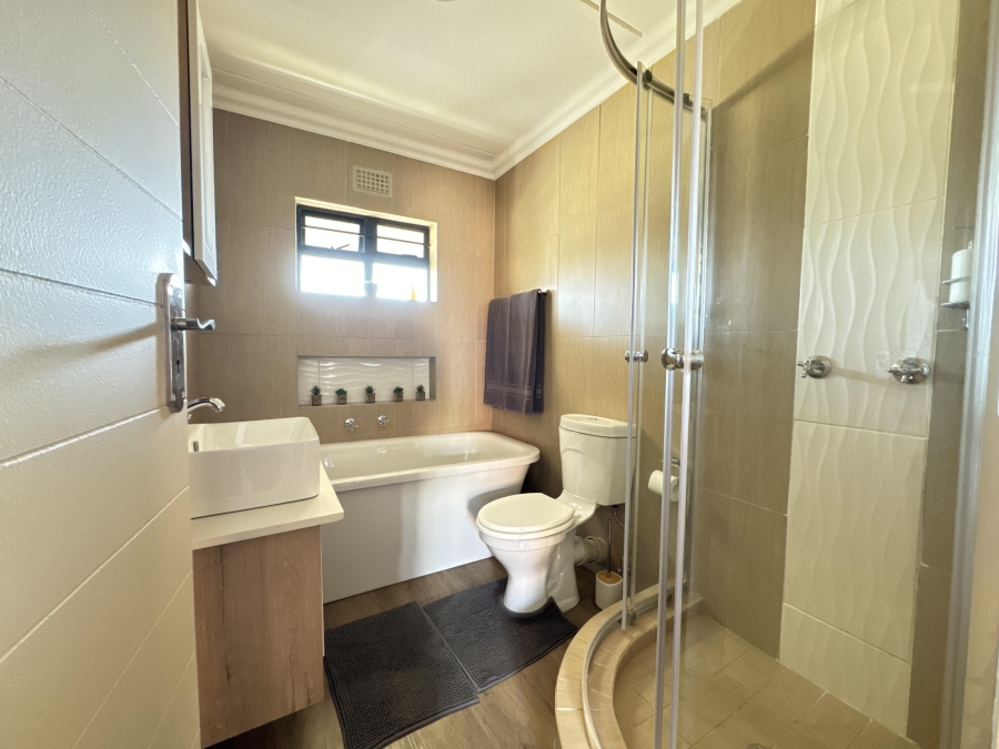 2 Bedroom Property for Sale in Roodepark Eco Estate Gauteng