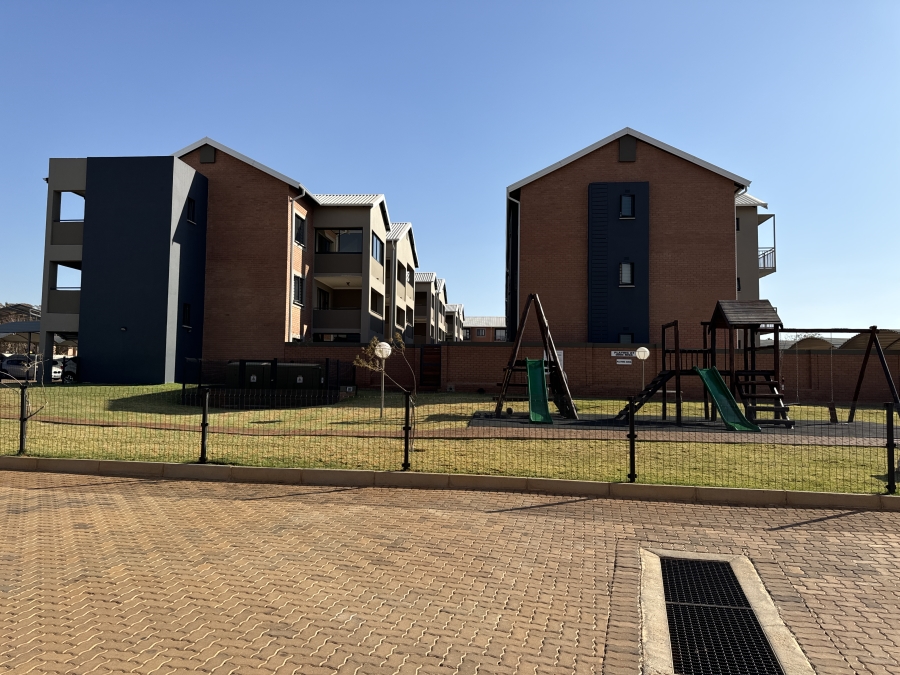 2 Bedroom Property for Sale in Roodepark Eco Estate Gauteng