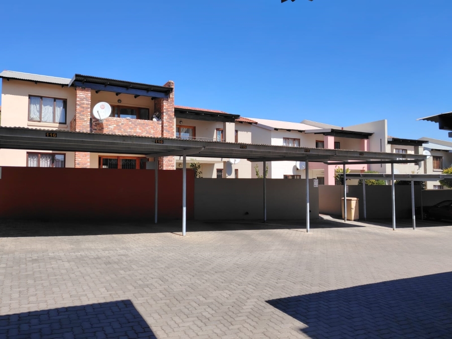 2 Bedroom Property for Sale in Vorna Valley Gauteng