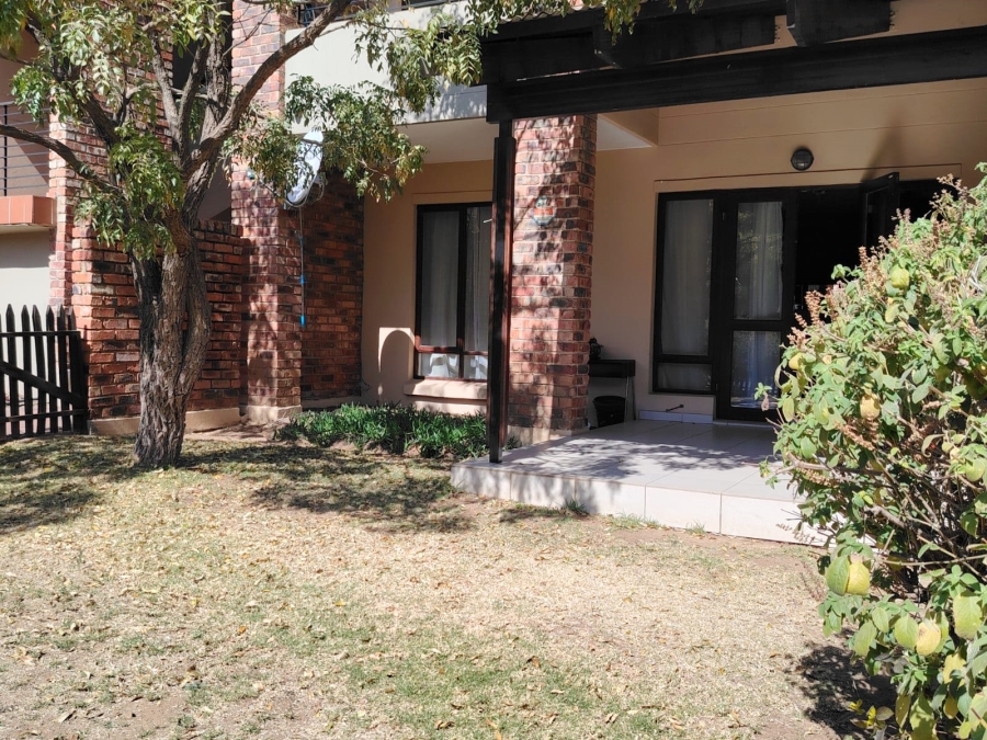 2 Bedroom Property for Sale in Vorna Valley Gauteng