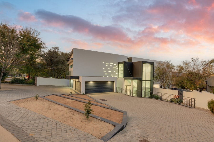 4 Bedroom Property for Sale in Helderfontein Estate Gauteng