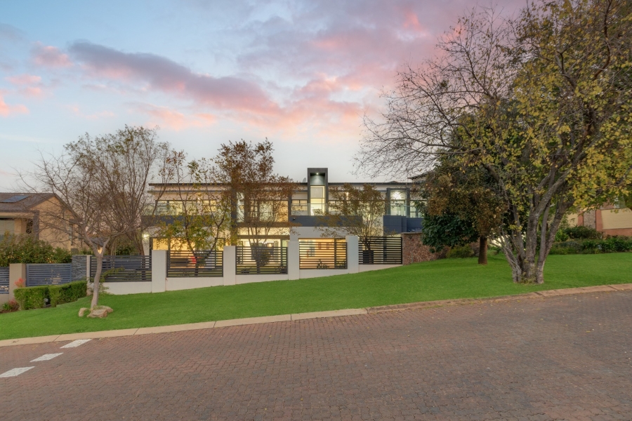 4 Bedroom Property for Sale in Helderfontein Estate Gauteng