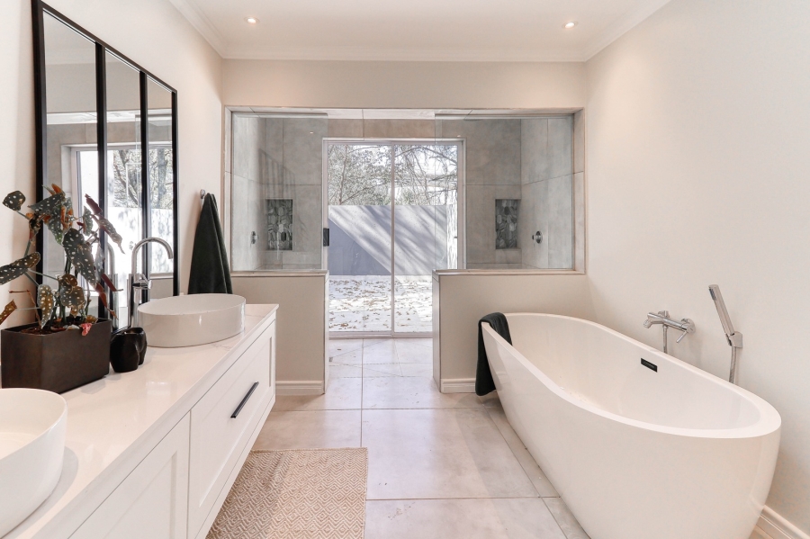 4 Bedroom Property for Sale in Dainfern Golf Estate Gauteng