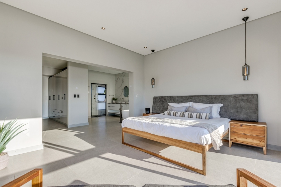 4 Bedroom Property for Sale in Helderfontein Estate Gauteng