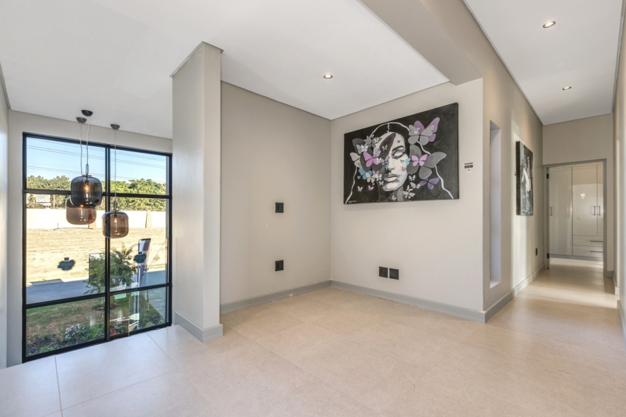 4 Bedroom Property for Sale in Helderfontein Estate Gauteng